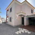 Moradia Geminada T4, Ilha da Madeira, Câmara de Lobos