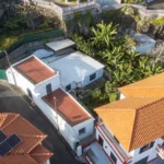 Moradia Isolada com terreno no Funchal - Ilha da Madeira