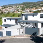 Moradia Geminada T3, Ilha da Madeira, Funchal
