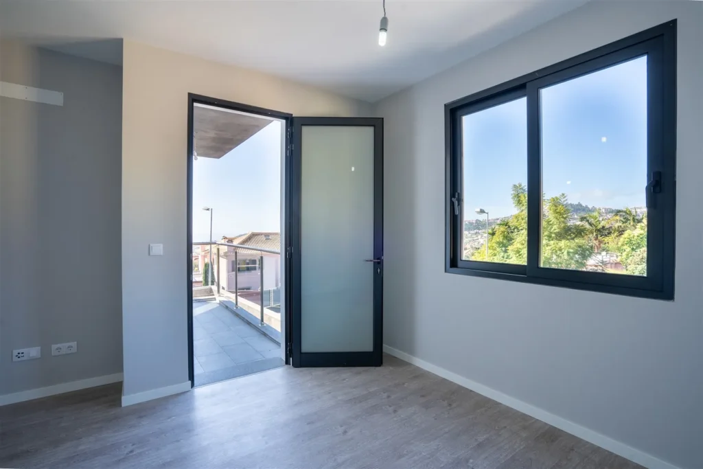Moradia Geminada T3, Ilha da Madeira, Funchal