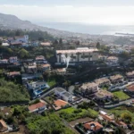 Moradia Geminada T3, Ilha da Madeira, Funchal