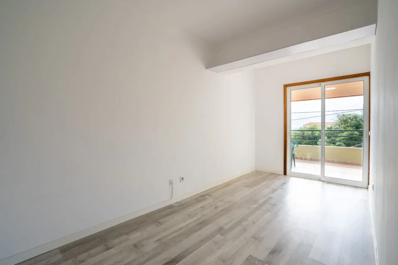 WhatsApp Image 2025-12-07 at 15.57.37