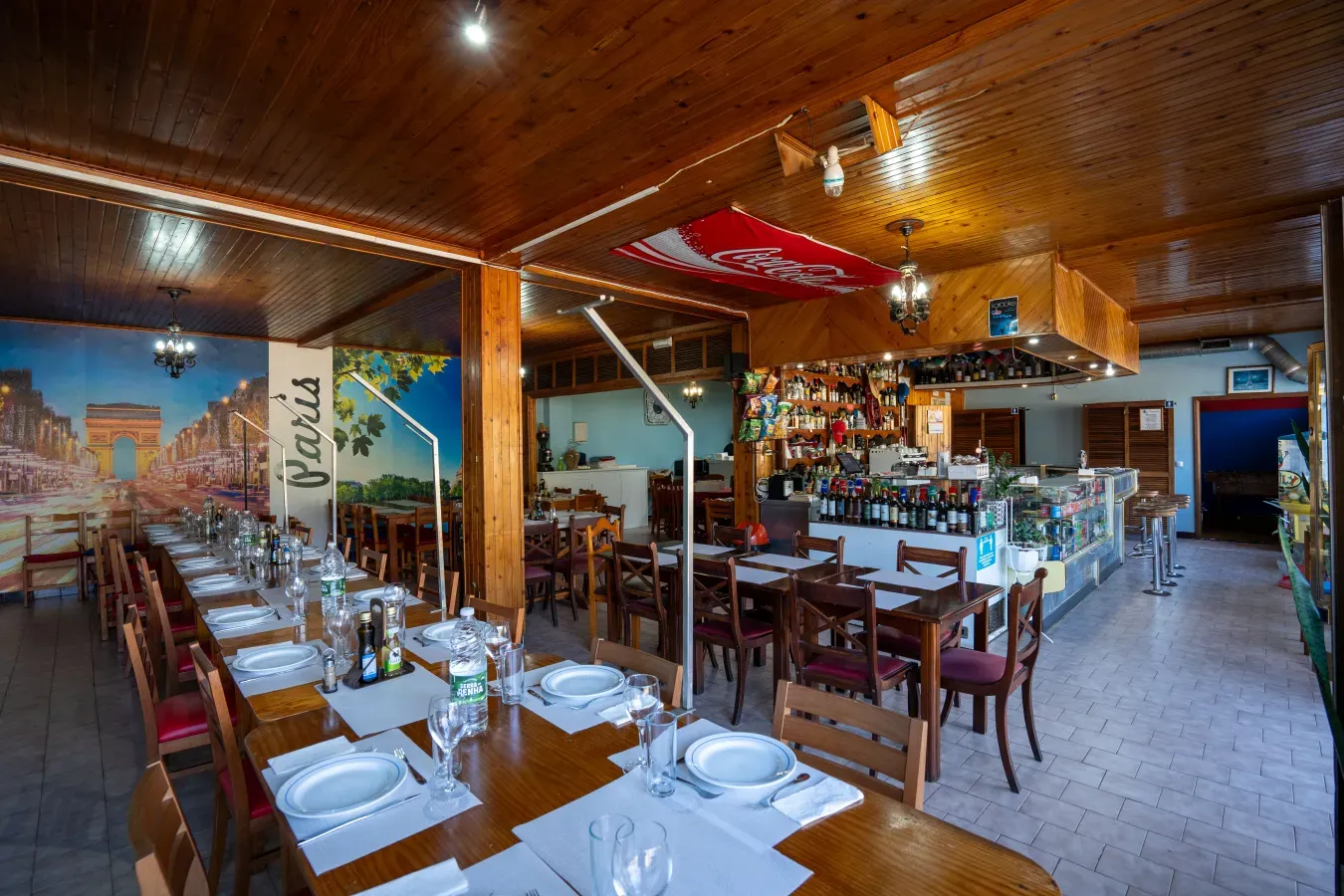 Moradia T3 e Restaurante em Machico
